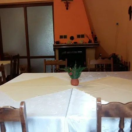 Holiday home Къща За Гости Арфа Mineralni Bani